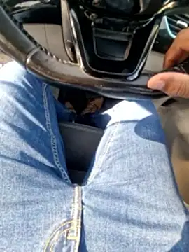 Snapshot of vivanpraj999 chatting on 14, 12, 2025 vivanpraj999 online show from 14, 12, 2025