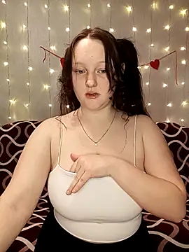 Snapshot of Aria__Dark chatting on 23, 2, 2025 Aria  Dark online show from 23, 2, 2025