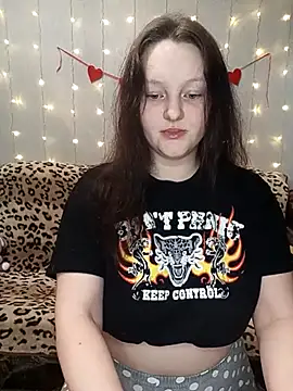 Snapshot of Aria__Dark chatting on 3, 3, 2025 Aria  Dark online show from 3, 3, 2025