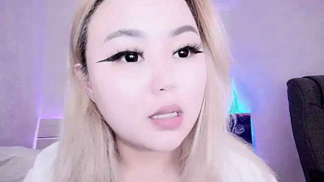 Snapshot of amelia_sunlight chatting on 11, 12, 2024 amelia sunlight online show from 11, 12, 2024