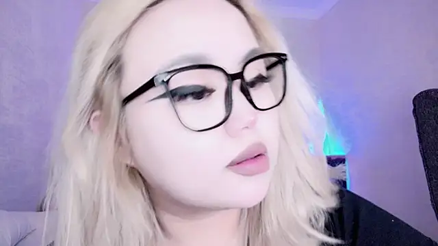 Snapshot of amelia_sunlight chatting on 16, 12, 2024 amelia sunlight online show from 16, 12, 2024