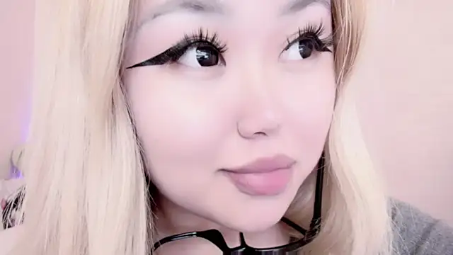 Snapshot of amelia_sunlight chatting on 22, 2, 2025 amelia sunlight online show from 22, 2, 2025