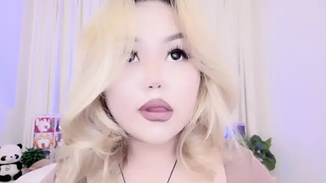 Snapshot of amelia_sunlight chatting on 17, 3, 2025 amelia sunlight online show from 17, 3, 2025