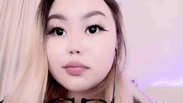 Snapshot of amelia_sunlight chatting on 10, 9, 2025 amelia sunlight online show from 10, 9, 2025