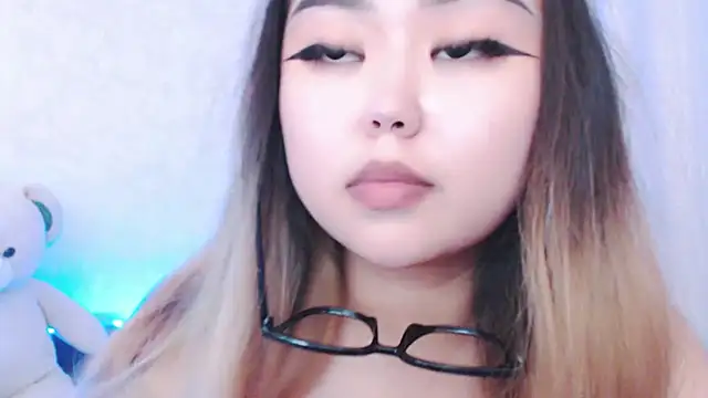 amelia sunlight online show from 27, 6, 2026