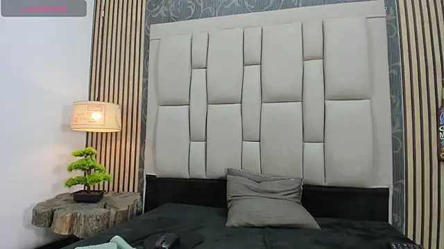 Snapshot of chimi88 chatting on 18, 2, 2025 chimi88 online show from 18, 2, 2025