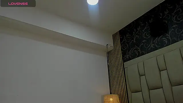 Snapshot of chimi88 chatting on 27, 2, 2025 chimi88 online show from 27, 2, 2025