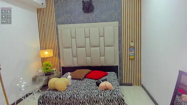 Snapshot of chimi88 chatting on 29, 10, 2025 chimi88 online show from 29, 10, 2025