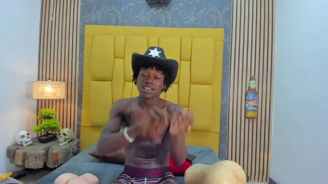 Snapshot of chimi88 chatting on 25, 11, 2025 chimi88 online show from 25, 11, 2025