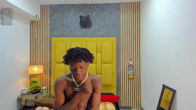 Snapshot of chimi88 chatting on 15, 12, 2025 chimi88 online show from 15, 12, 2025