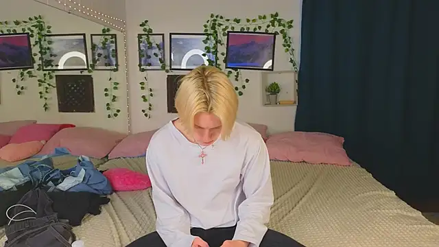 Snapshot of Ron_Vils chatting on 30, 1, 2025 Ron Vils online show from 30, 1, 2025