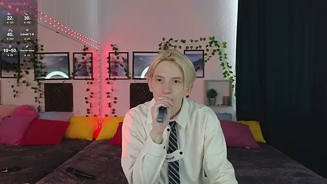 Snapshot of Ron_Vils chatting on 5, 3, 2025 Ron Vils online show from 5, 3, 2025