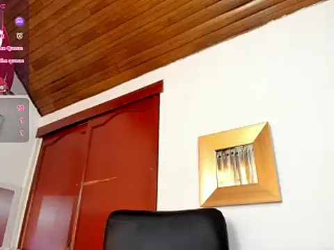 CelessteRedds online show from 10, 2, 2025