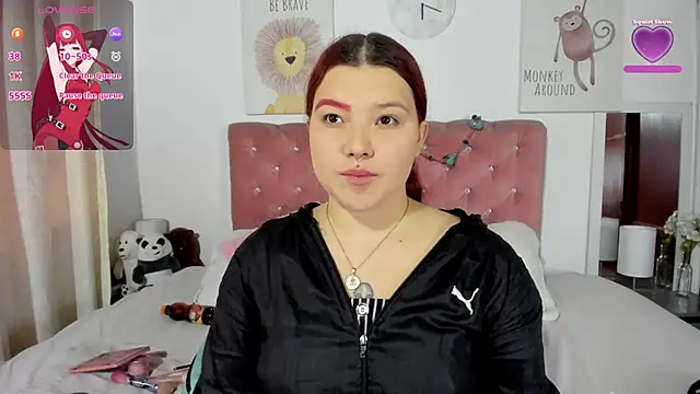 Snapshot of CelessteRedds chatting on 15, 2, 2025 CelessteRedds online show from 15, 2, 2025