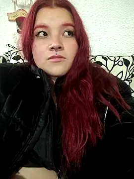 Snapshot of CelessteRedds chatting on 19, 2, 2025 CelessteRedds online show from 19, 2, 2025