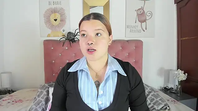 Snapshot of CelessteRedds chatting on 25, 10, 2025 CelessteRedds online show from 25, 10, 2025