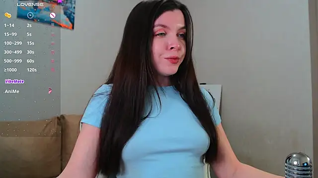 lunalovesu online show from 10, 2, 2025