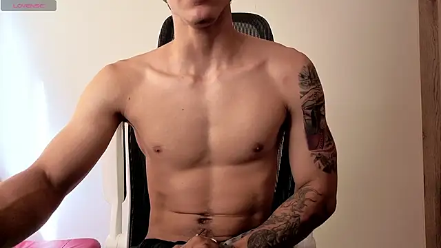 Cristopher23  online show from 28, 10, 2025