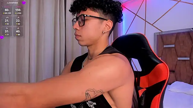 AkazaBoy  online show from 16, 1, 2025