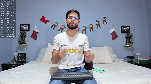 ETHAN ADAM online show from 26, 12, 2024