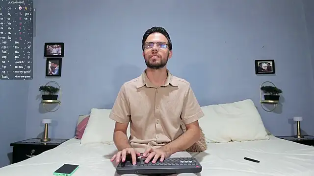 ETHAN ADAM online show from 9, 1, 2025