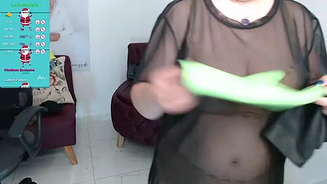 Snapshot of Serenay_ chatting on 12, 12, 2024 Serenay  online show from 12, 12, 2024