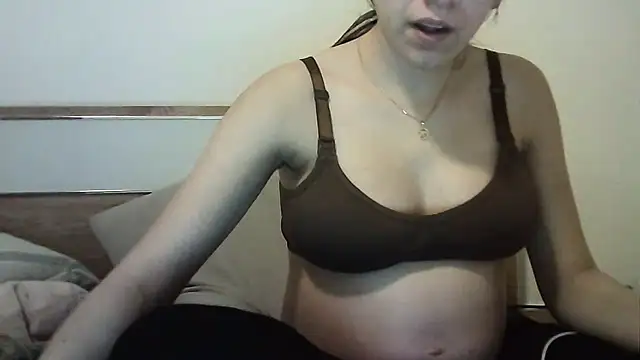 Ahotkittyxxx online show from 15, 11, 2025