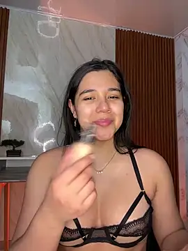 floriamANDjazmin online show from 30, 4, 2026