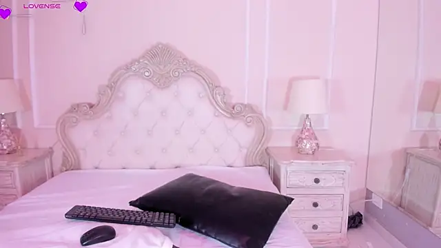 SamanthaPierce online show from 19, 10, 2025