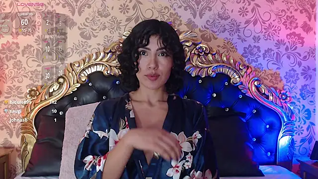 Snapshot of LeeThompson_ chatting on 4, 3, 2025 LeeThompson  online show from 4, 3, 2025