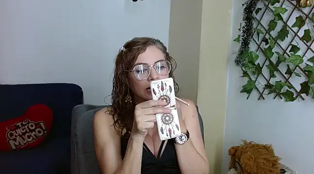  melisaa  online show from 16, 12, 2024