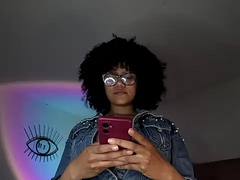 Snapshot of Ale_xandra chatting on 28, 2, 2026 Ale xandra online show from 28, 2, 2026