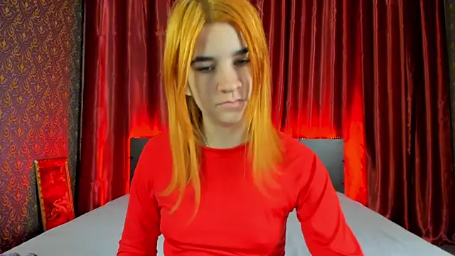 Snapshot of _Polly_Love_ chatting on 13, 12, 2024 Polly Love online show from 13, 12, 2024