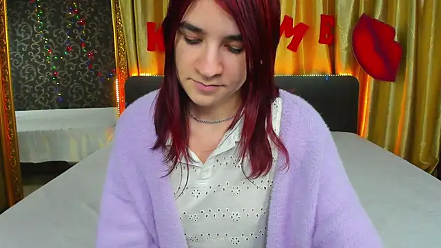 Snapshot of _Polly_Love_ chatting on 5, 2, 2025 Polly Love online show from 5, 2, 2025