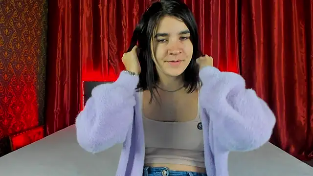 Snapshot of _Polly_Love_ chatting on 29, 9, 2025 Polly Love online show from 29, 9, 2025