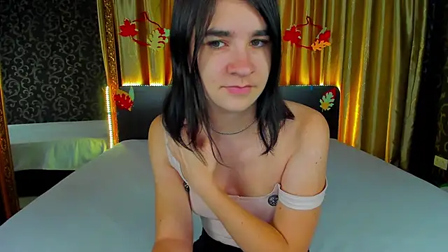 Snapshot of _Polly_Love_ chatting on 29, 10, 2025 Polly Love online show from 29, 10, 2025