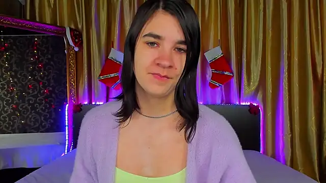 Snapshot of _Polly_Love_ chatting on 14, 12, 2025 Polly Love online show from 14, 12, 2025