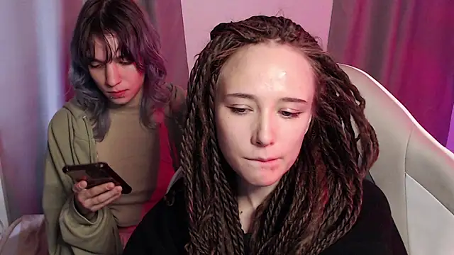 Robin yourss online show from 23, 4, 2026