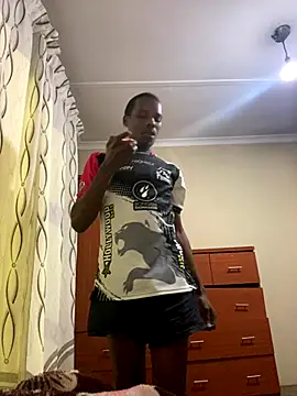 Snapshot of skyfall200 chatting on 9, 10, 2025 skyfall200 online show from 9, 10, 2025