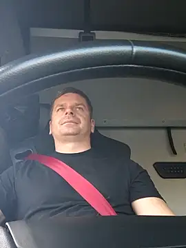 Dan NFS online show from 2, 11, 2025