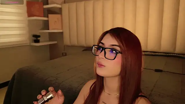 Snapshot of Megan_mooree_ chatting on 27, 9, 2025 Megan mooree online show from 27, 9, 2025