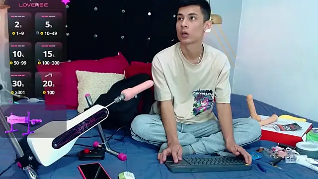 Oliver king sex online show from 22, 1, 2025