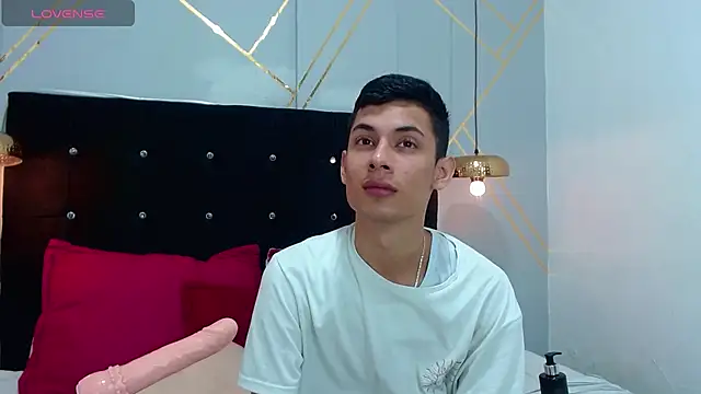 Oliver king sex online show from 25, 1, 2025