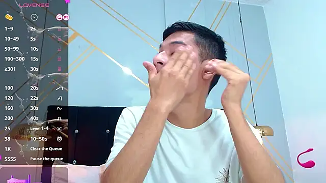 Oliver king sex online show from 25, 2, 2025