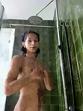 Snapshot of Abby_bella09 chatting on 4, 11, 2025 Abby bella09 online show from 4, 11, 2025