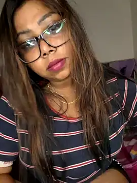 Snapshot of IndieSM chatting on 24, 2, 2025 IndieSM online show from 24, 2, 2025