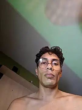 Snapshot of divinityros chatting on 22, 10, 2025 divinityros online show from 22, 10, 2025