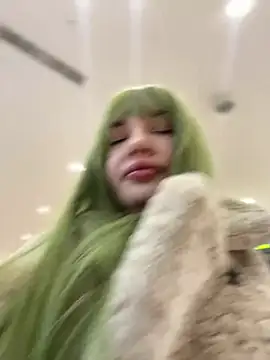 Snapshot of Holly_Molii chatting on 9, 1, 2025 Holly Molii online show from 9, 1, 2025