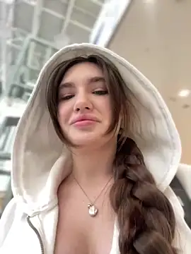 Snapshot of Holly_Molii chatting on 16, 1, 2025 Holly Molii online show from 16, 1, 2025