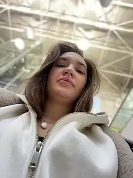 Snapshot of Holly_Molii chatting on 18, 1, 2025 Holly Molii online show from 18, 1, 2025